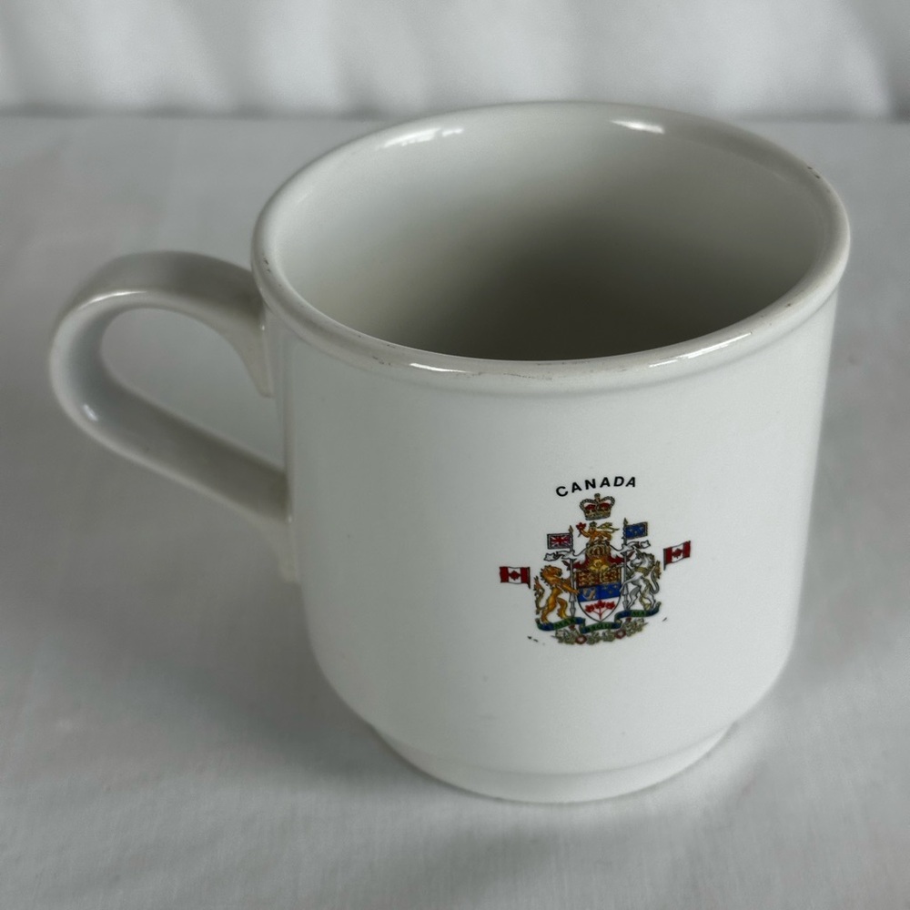 Canada Flag Mug - White and Red, The Mug is a Souvenir Item Ceramic - Picture 13 of 15